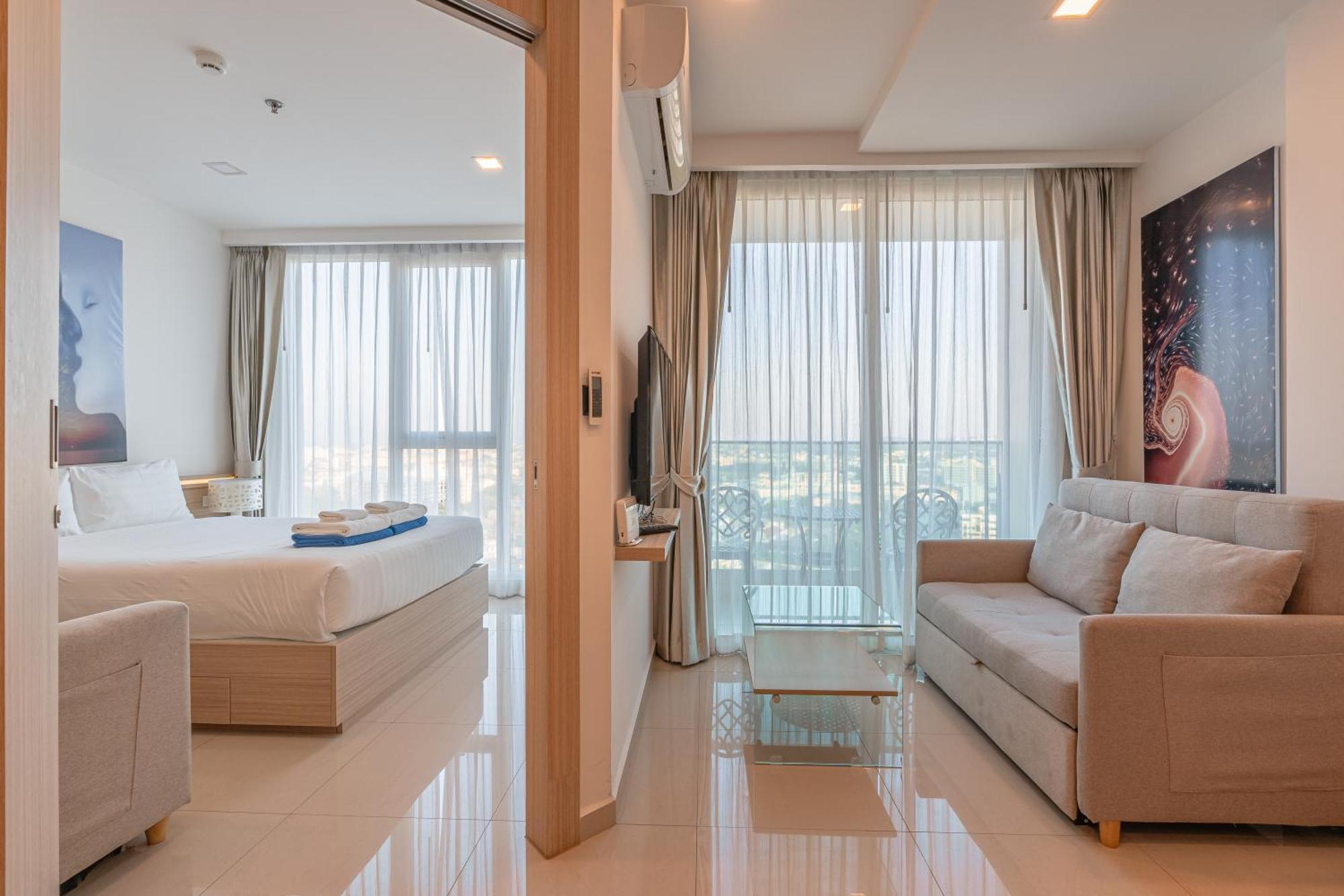 City Garden Tower By Pattaya Holiday Екстер'єр фото