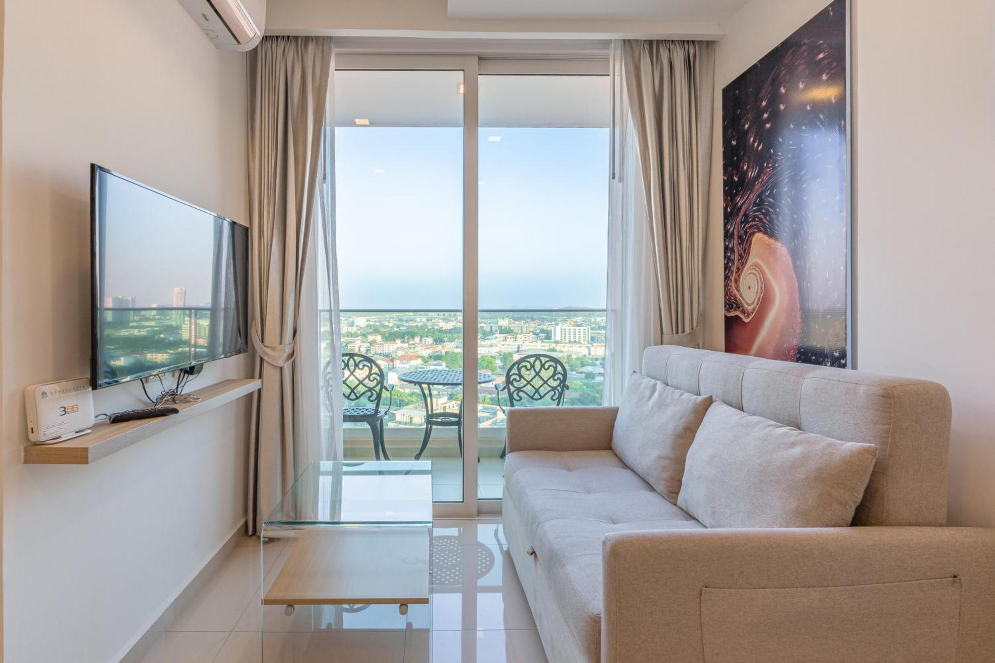 City Garden Tower By Pattaya Holiday Екстер'єр фото