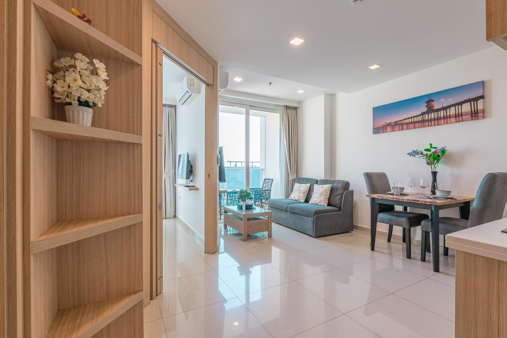 City Garden Tower By Pattaya Holiday Екстер'єр фото