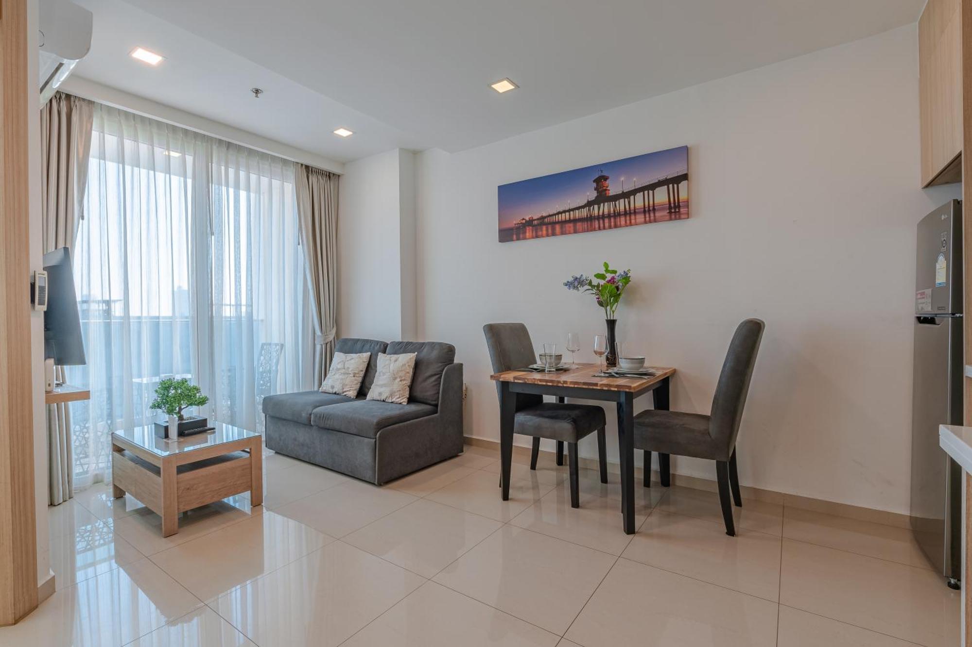 City Garden Tower By Pattaya Holiday Екстер'єр фото